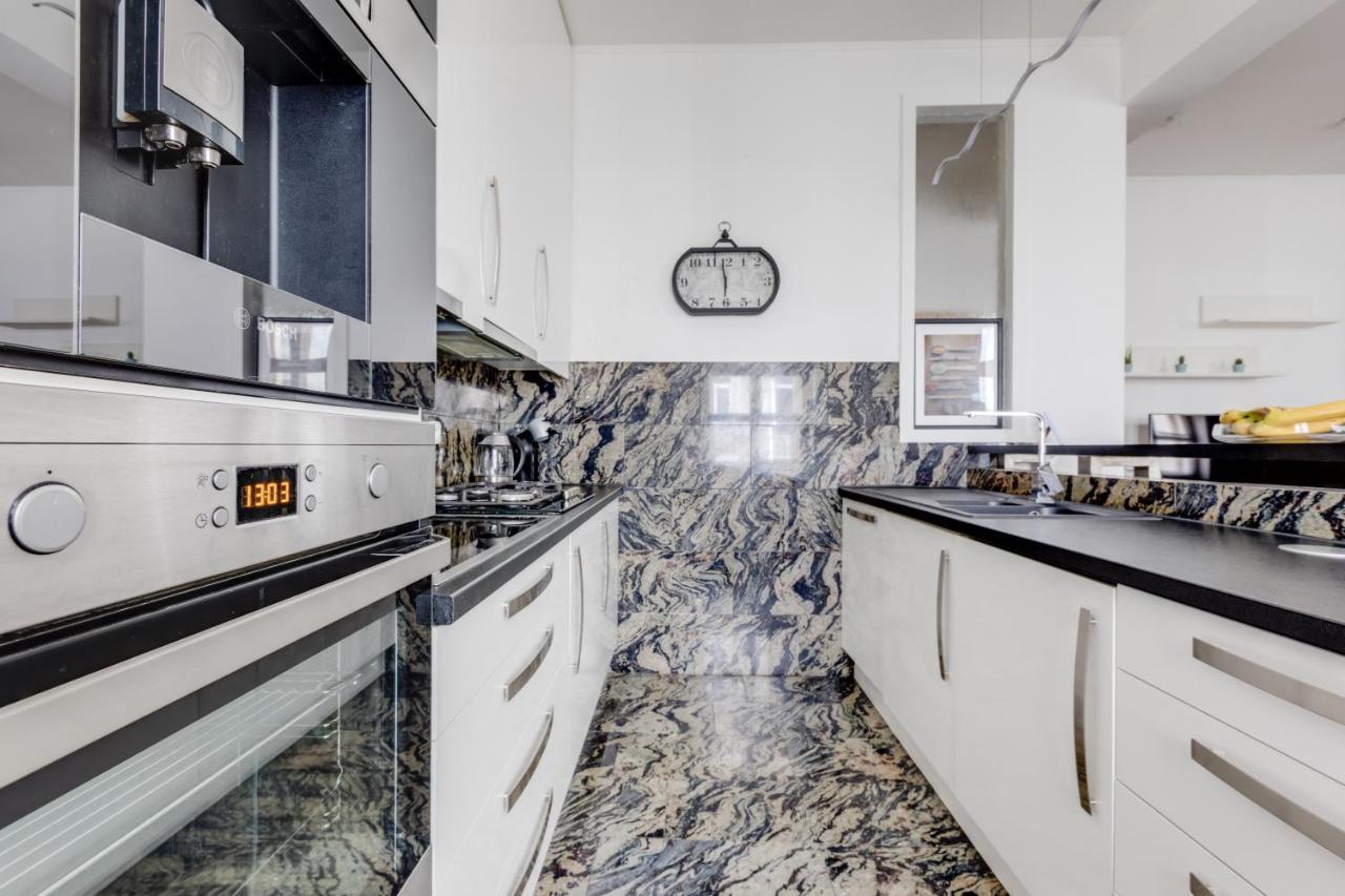 Luxury & Quiet Charming 2bds Near River - Nek2nd Apartmán Prague