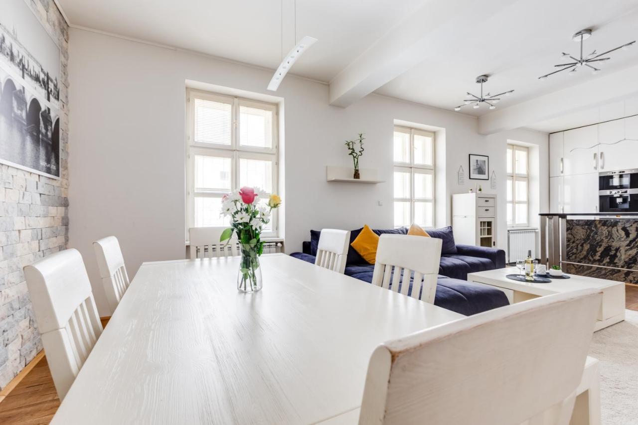 Luxury & Quiet Charming 2bds Near River - Nek2nd Apartmán Prague
