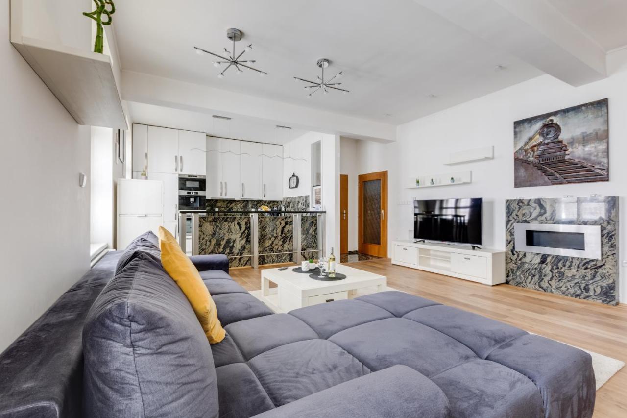 Apartmán Luxury & Quiet Charming 2bds Near River - Nek2nd Prague